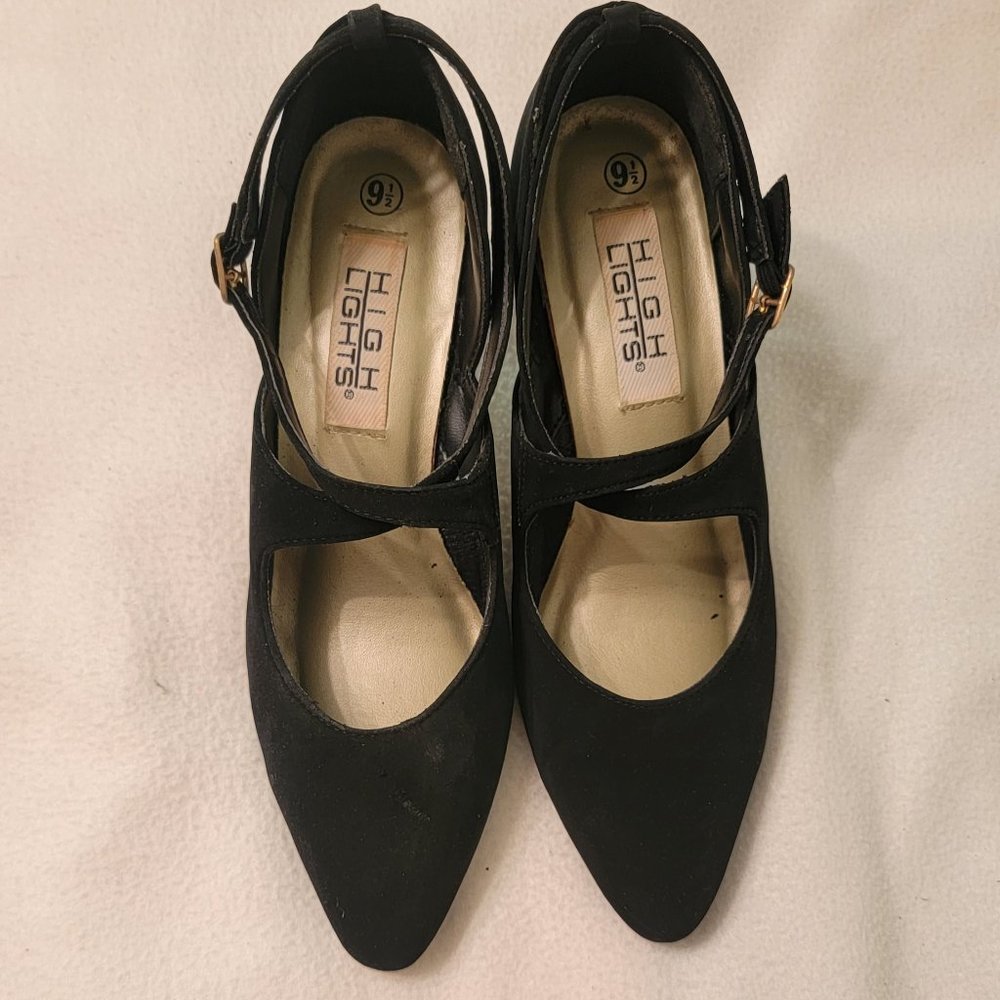 #33 - Highlights black cross strap heels
